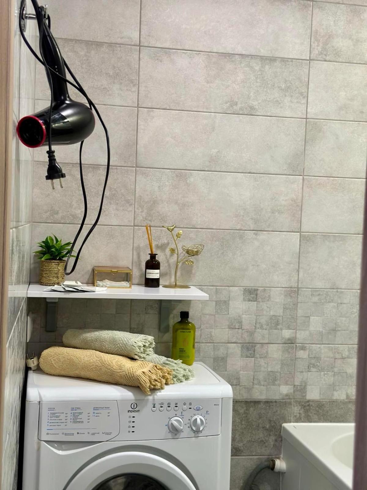 Sisters Apartment Shevchenko 切尔尼戈夫 外观 照片